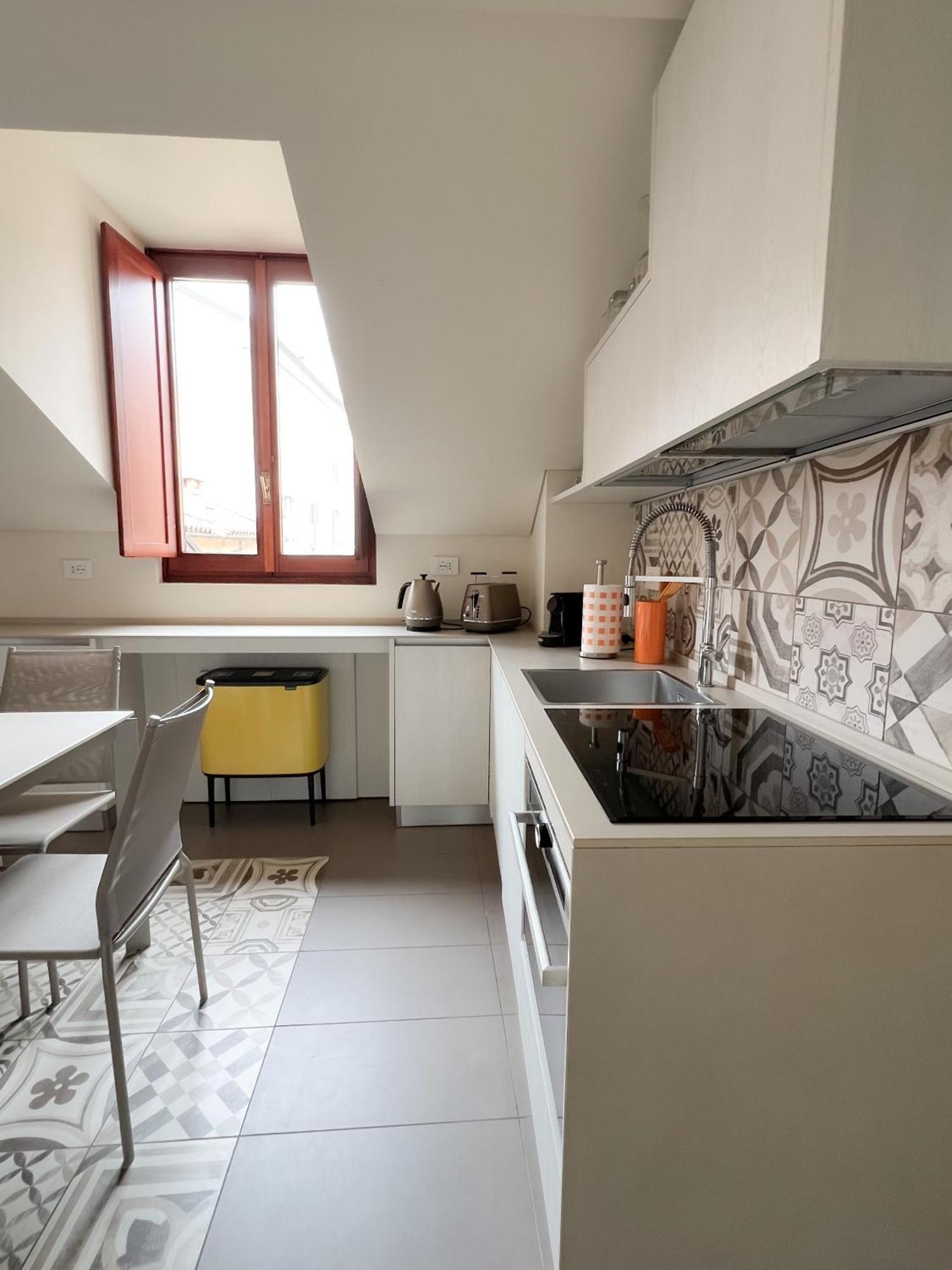 Comecasa 10 Minutes Walk From Duomo 2 Bedroom Apartment มิลาน ภายนอก รูปภาพ