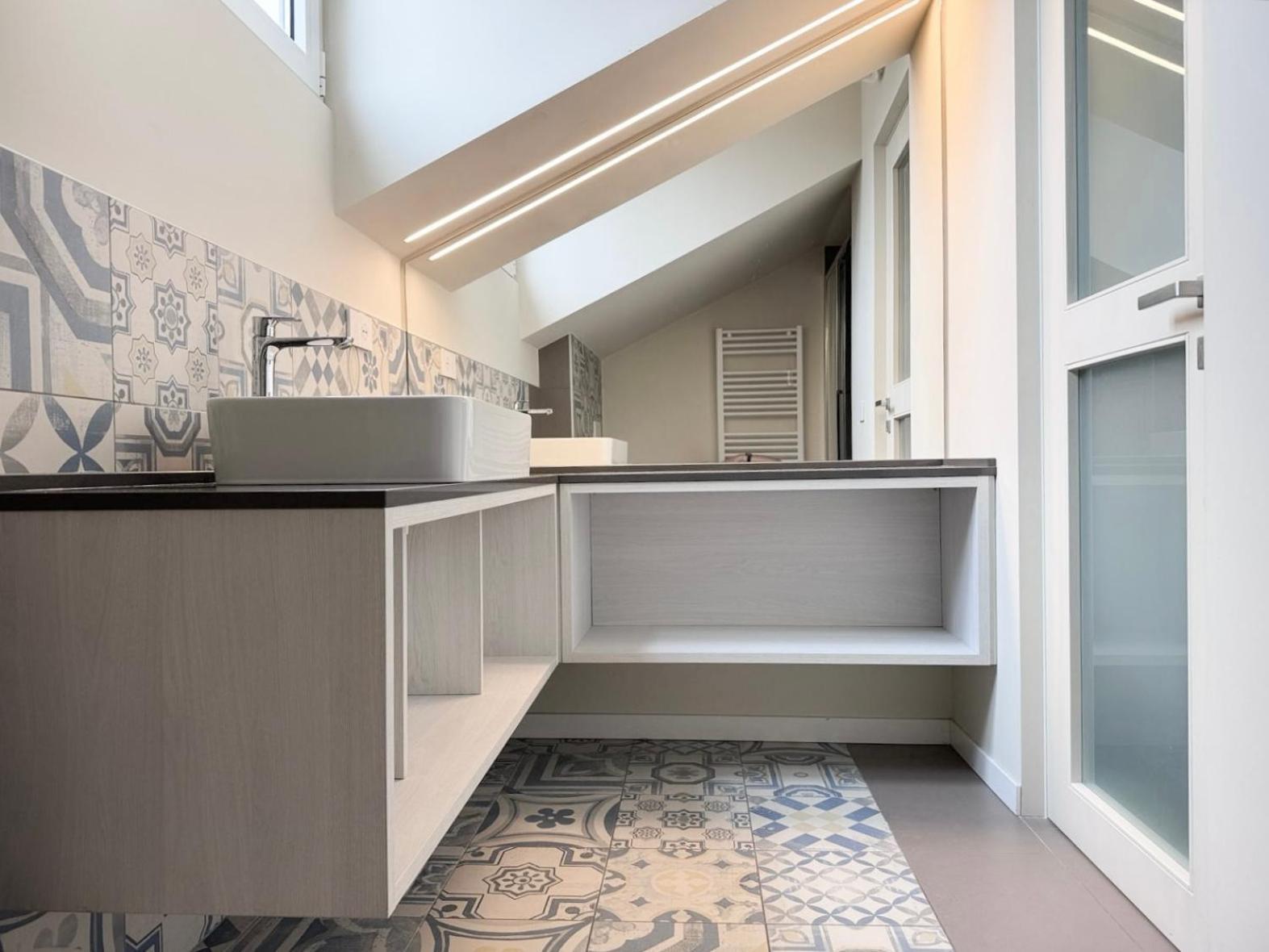 Comecasa 10 Minutes Walk From Duomo 2 Bedroom Apartment มิลาน ภายนอก รูปภาพ