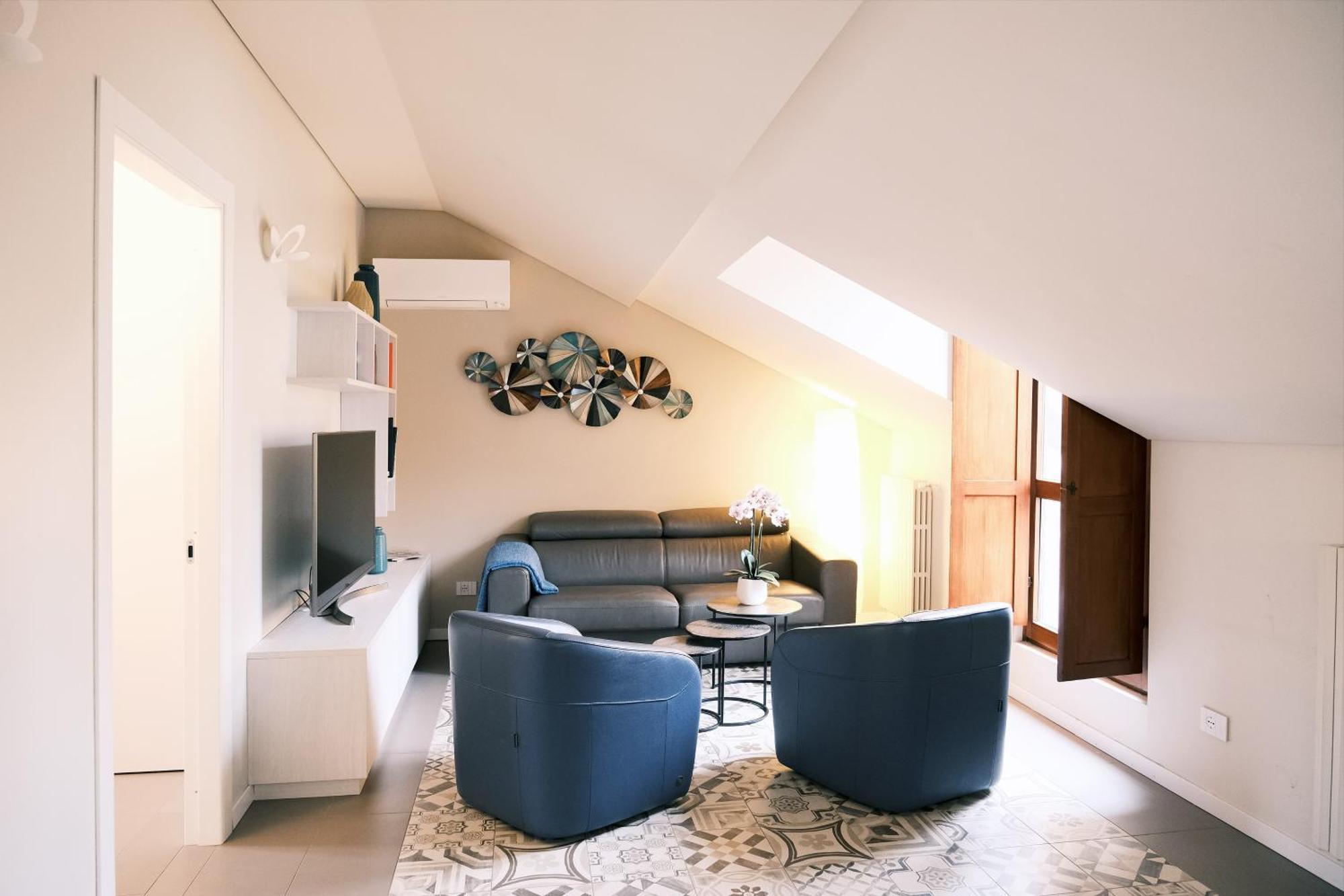 Comecasa 10 Minutes Walk From Duomo 2 Bedroom Apartment มิลาน ภายนอก รูปภาพ