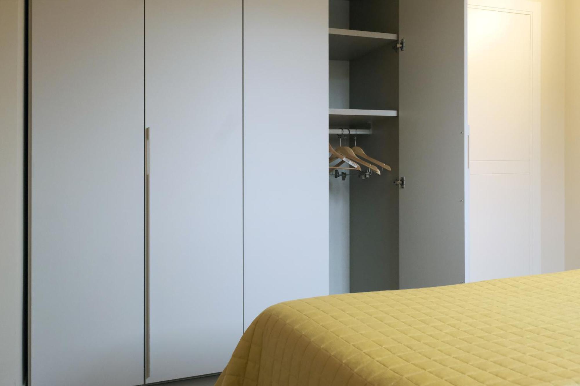 Comecasa 10 Minutes Walk From Duomo 2 Bedroom Apartment มิลาน ภายนอก รูปภาพ